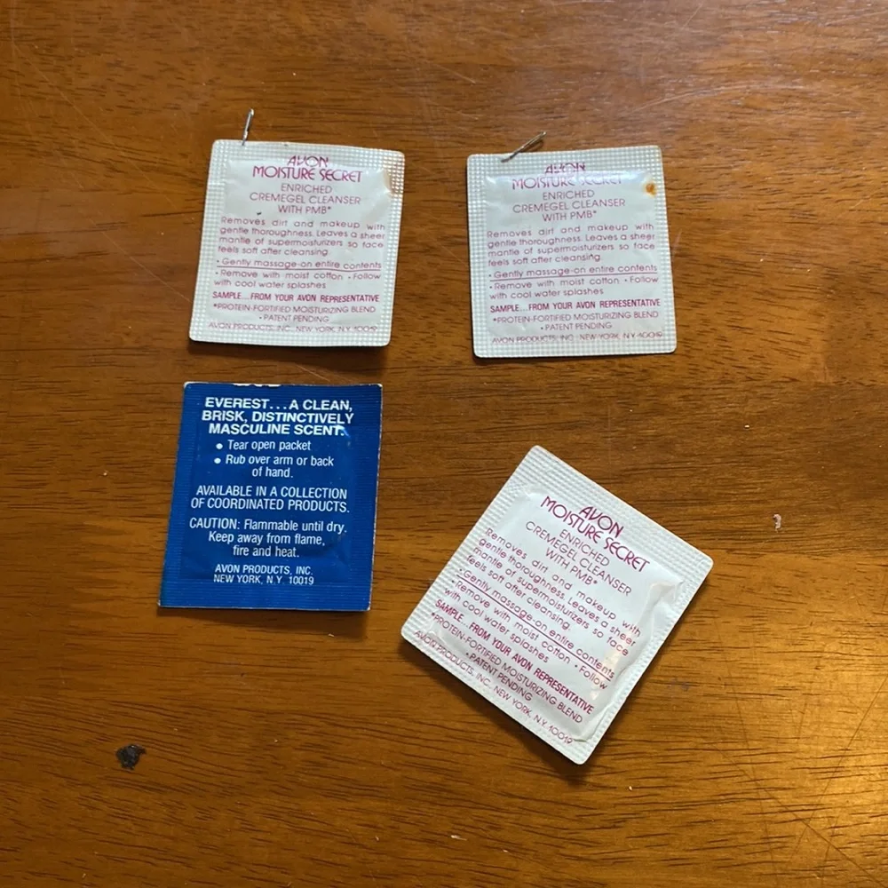 Avon 18 Vintage Samples